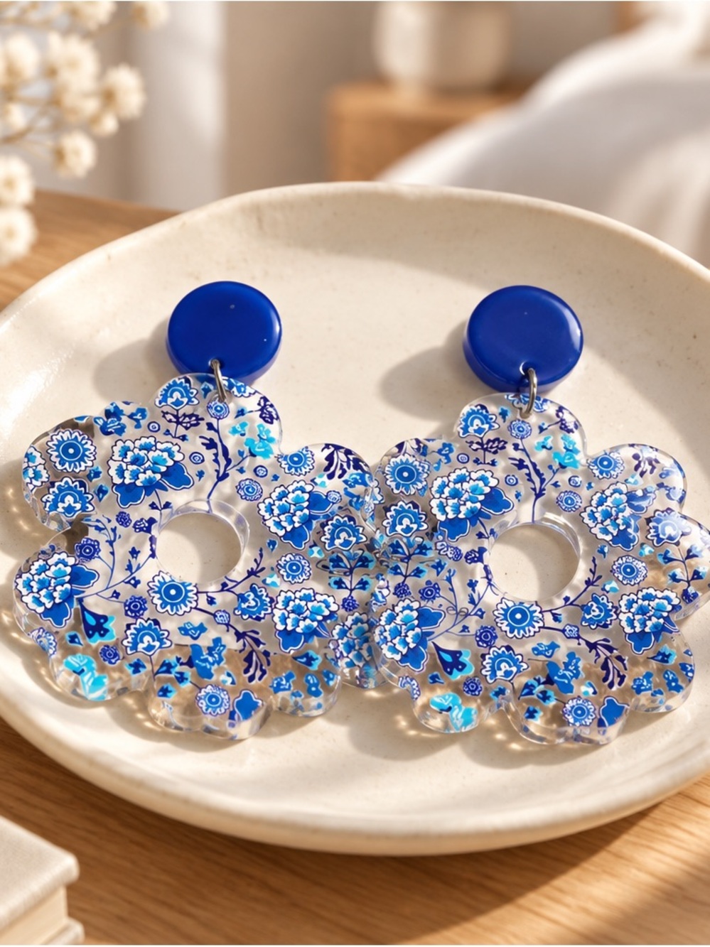Fashion Jewelry Blue Floral Acrylic Drop Earrings